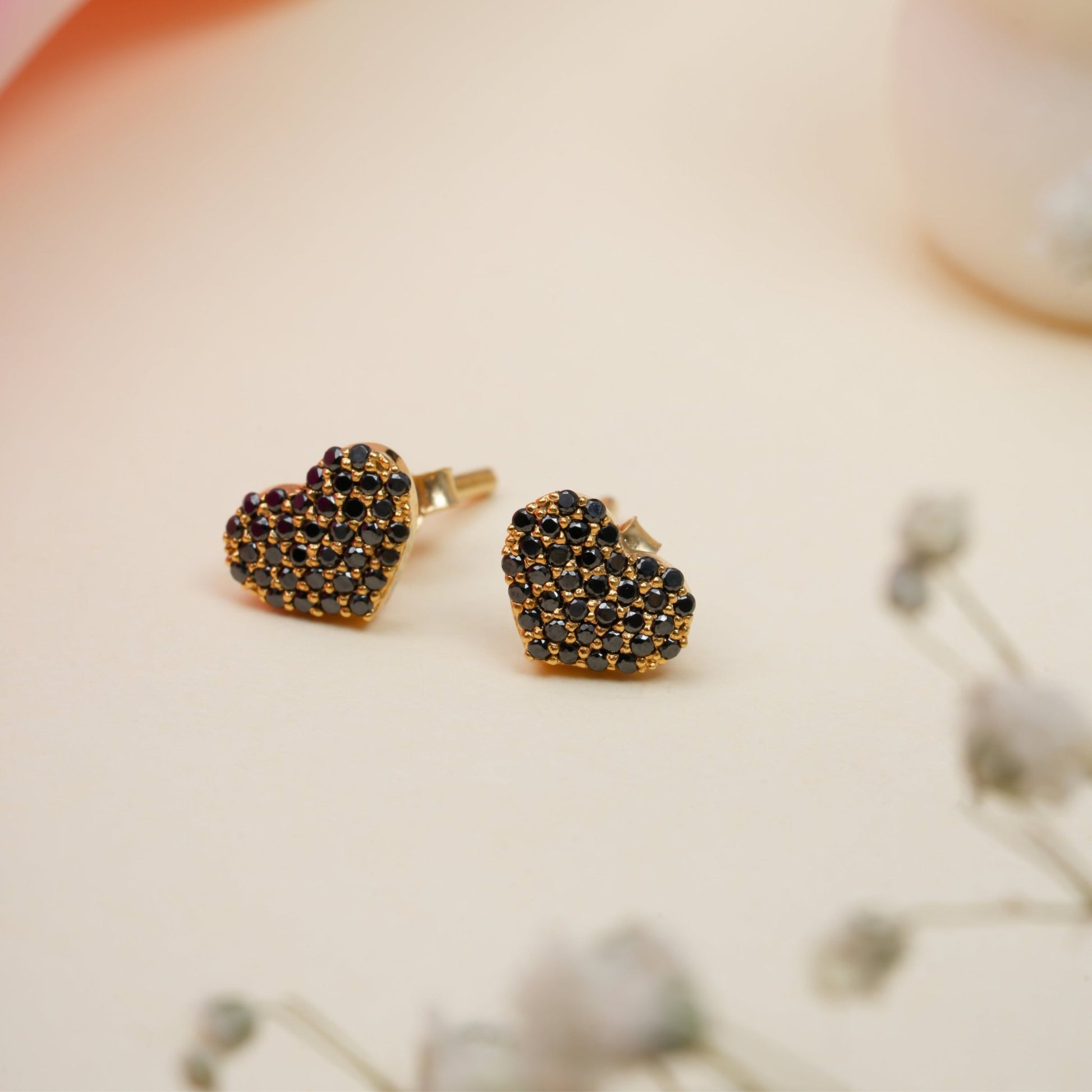 Black Heart Silver Stud for Women - orebella - store