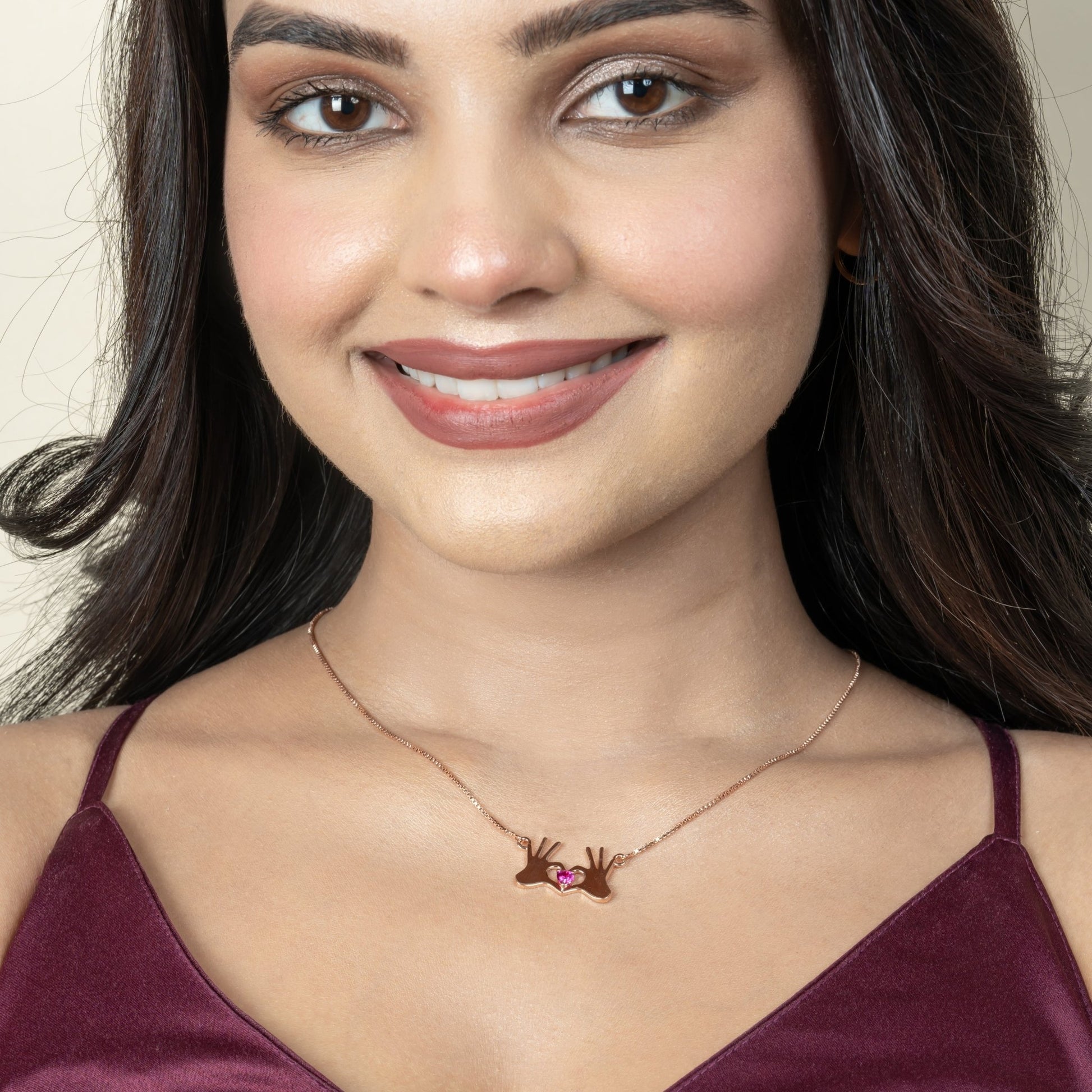 Symbol of Love Chain Pendant for Women - orebella - store