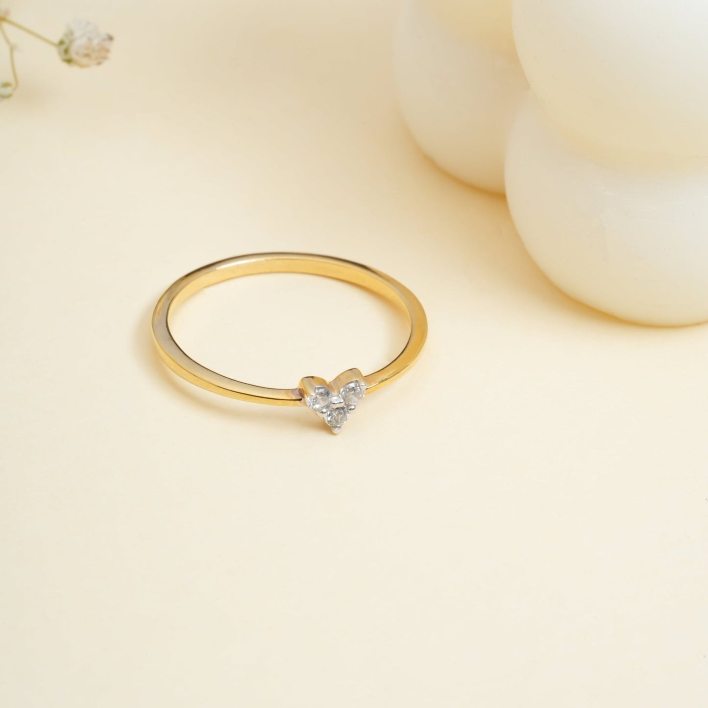 Three Diamond Heart Band Ring for Woman - orebella - store